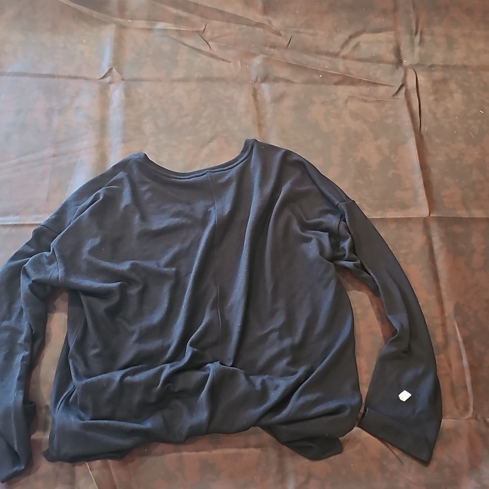 B1 Black V Neck Shrit Banana Republic Sz M - Picture 3 of 4